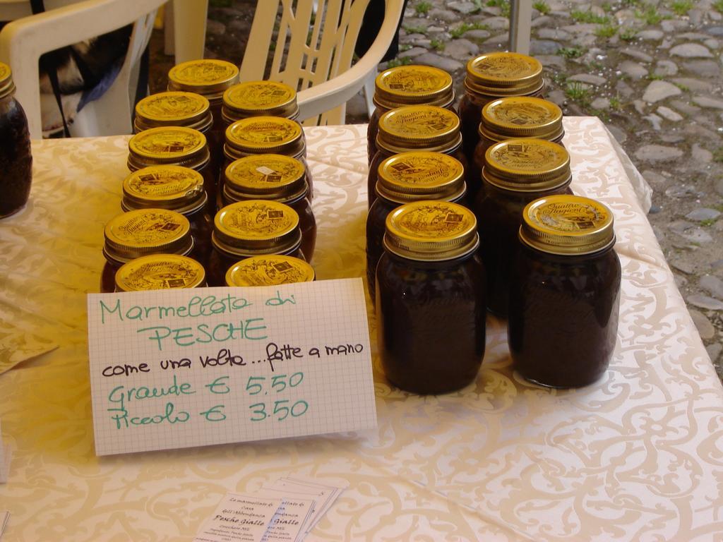 Casa Dell' Abbondanza B&B Agriturismo Vigoleno Εξωτερικό φωτογραφία