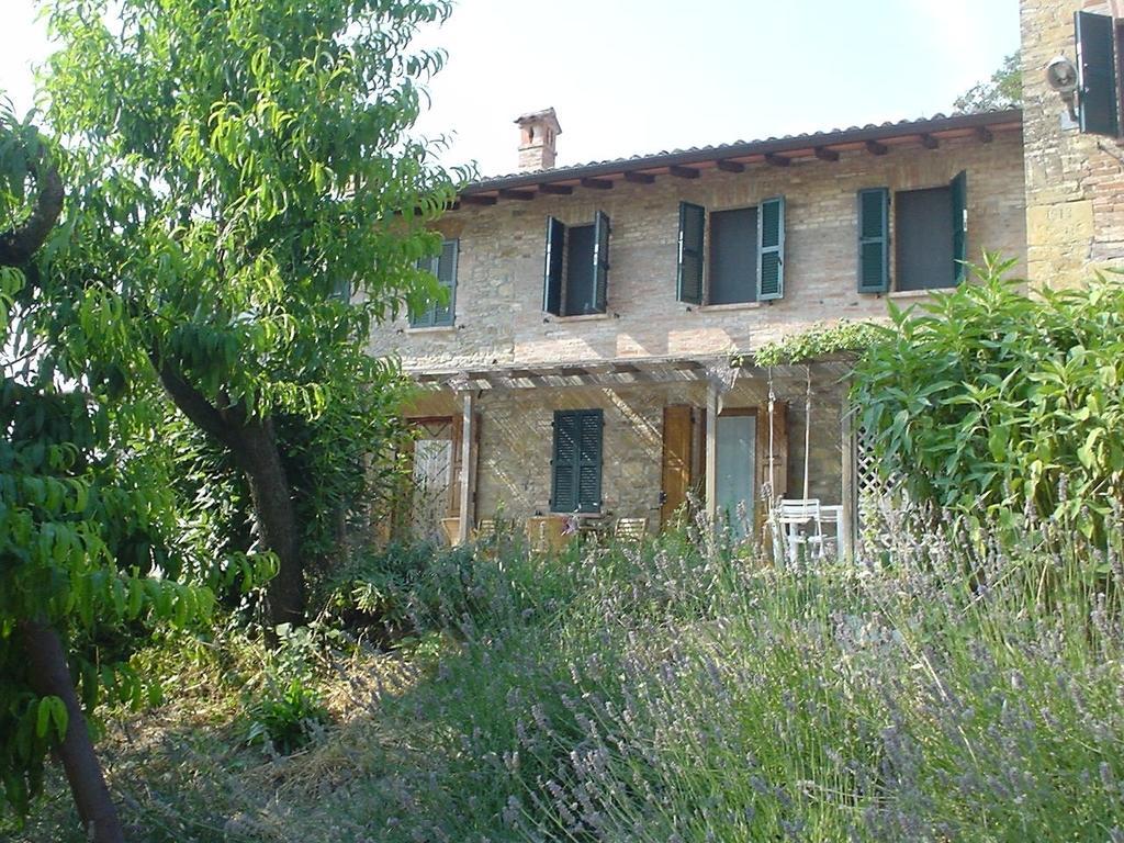 Casa Dell' Abbondanza B&B Agriturismo Vigoleno Δωμάτιο φωτογραφία