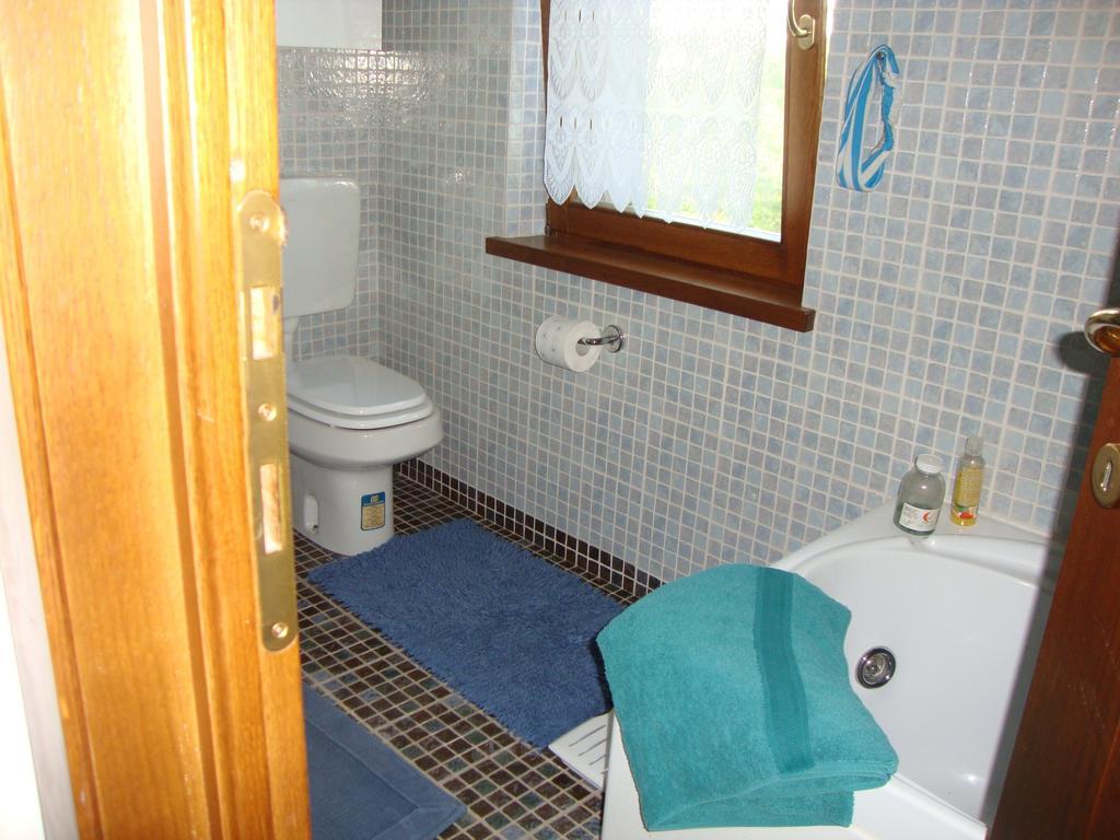 Casa Dell' Abbondanza B&B Agriturismo Vigoleno Δωμάτιο φωτογραφία